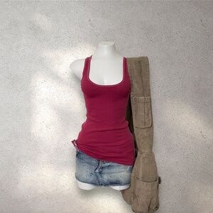 American Eagle Outfitters Magenta Fitted Tank Top